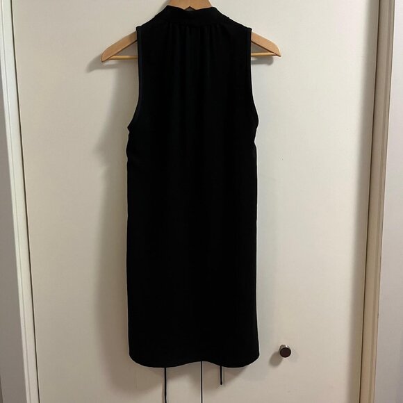 NWT Aritzia Wilfred Sabine Dress Faux Wrap Mini Dress with Pockets Size XS - Picture 3 of 11